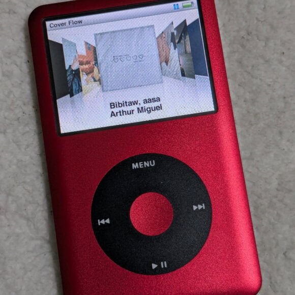 iPod Classic 7th Gen Red Edition ( 3 000 mAh , 1TB ) - Picture 1 of 9